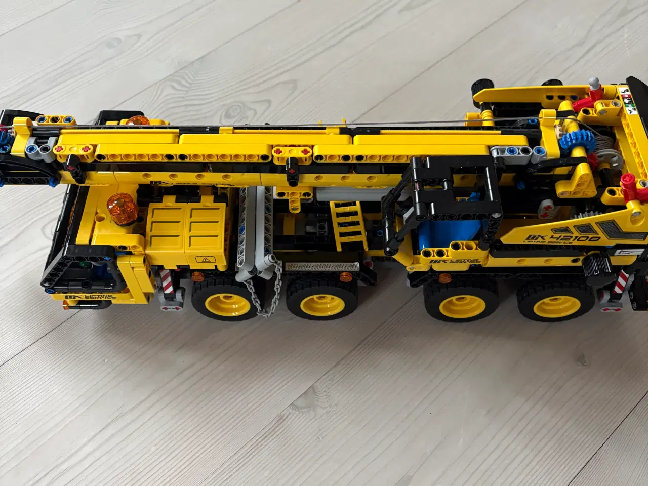 Billede 1 - Lego technic kranbil model 42108