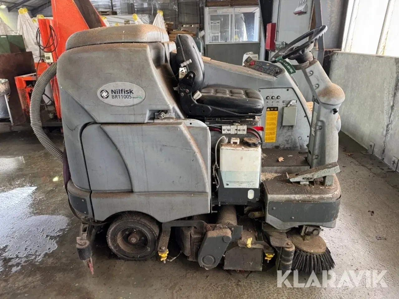 Billede 6 - Gulvvasker og fejemaskine Nilfisk BR 1100S