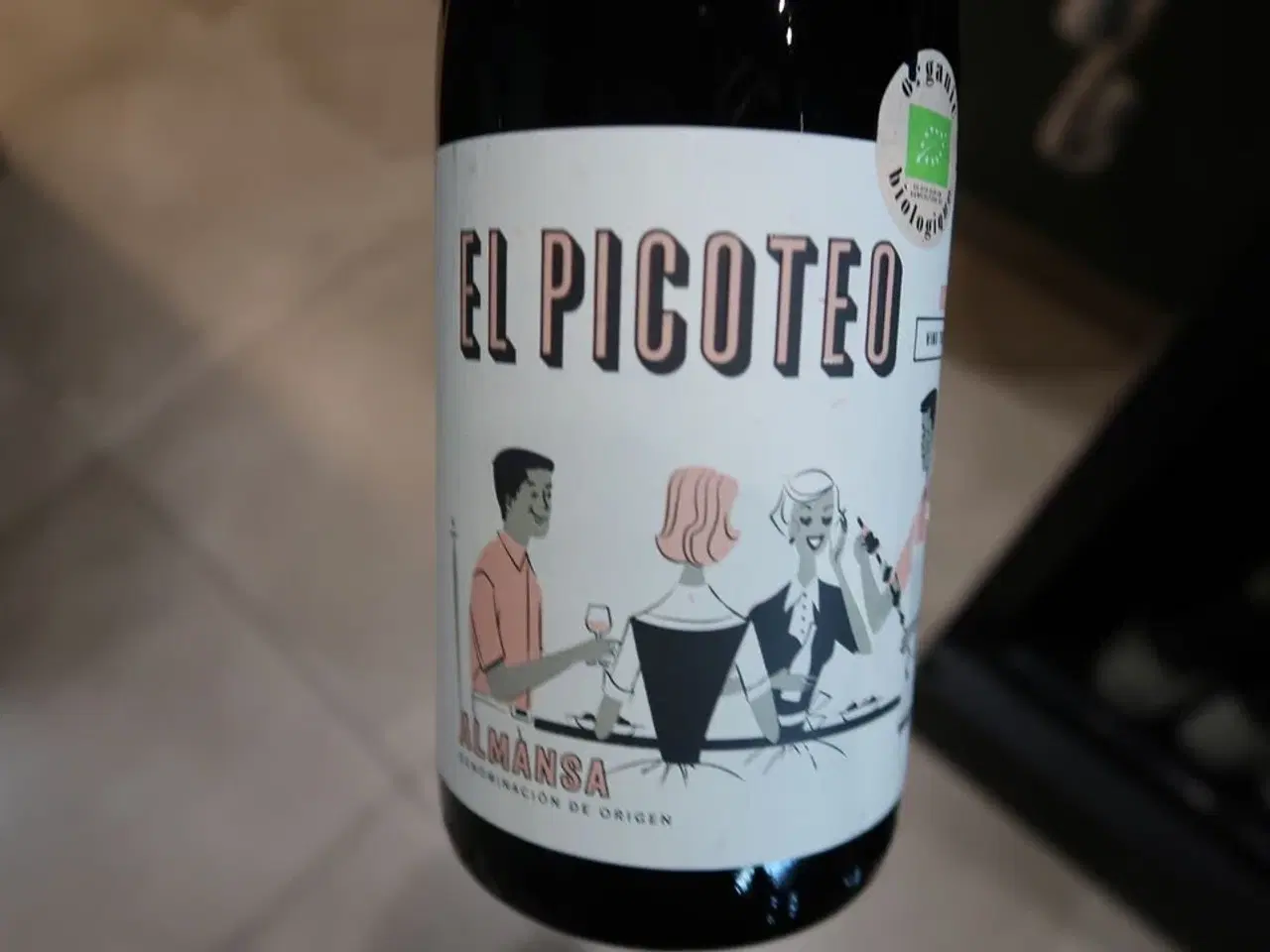 Billede 2 - 5 flasker Rødvin El Picoteo Almansa Uåbnet