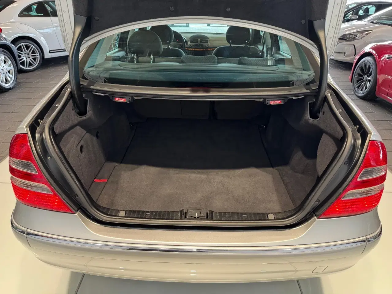 Billede 14 - Mercedes E240 2,6 Elegance aut.