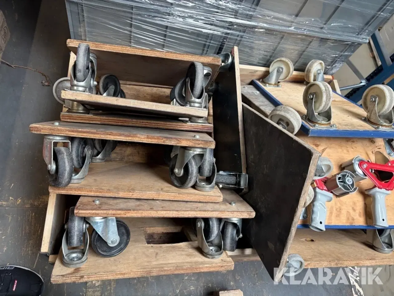 Billede 5 - Møbelhunde 14 styk assorterede