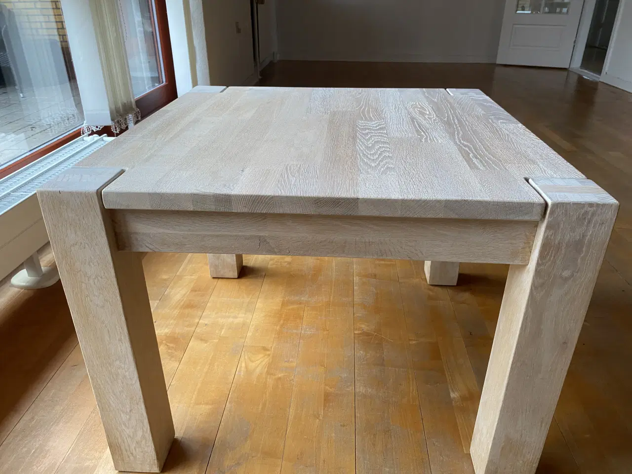 Billede 1 - Hjørne bord hvidolieret Eg