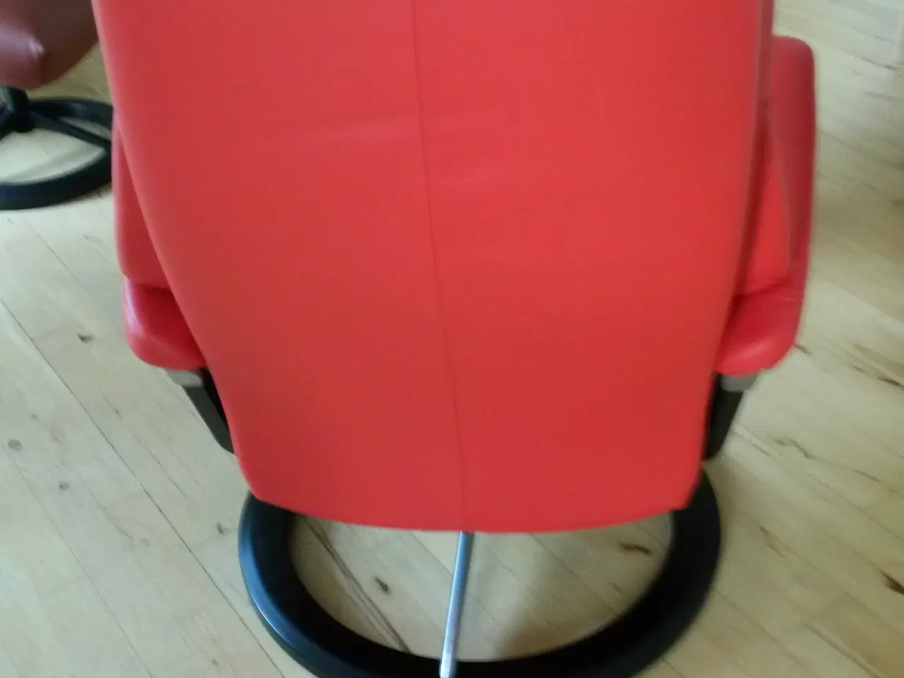 Billede 2 - stressless view med skammel i str medium
