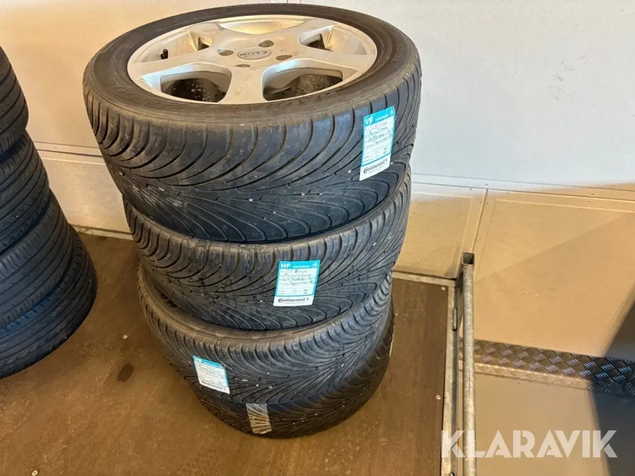 Billede 1 - Alufælge med dæk Dotz 16”