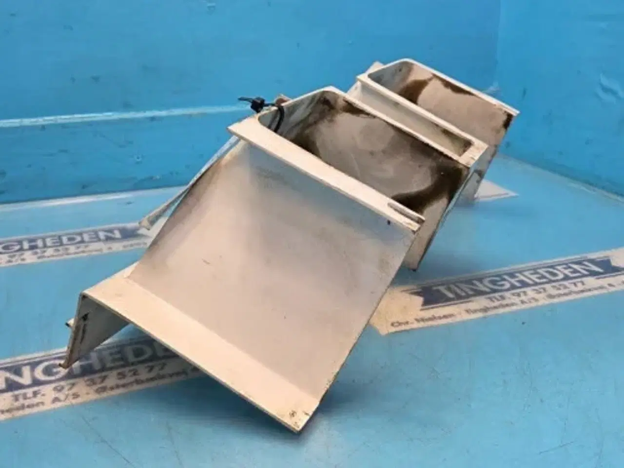 Billede 7 - Case 844XL Blæsertrakt 3233571R1