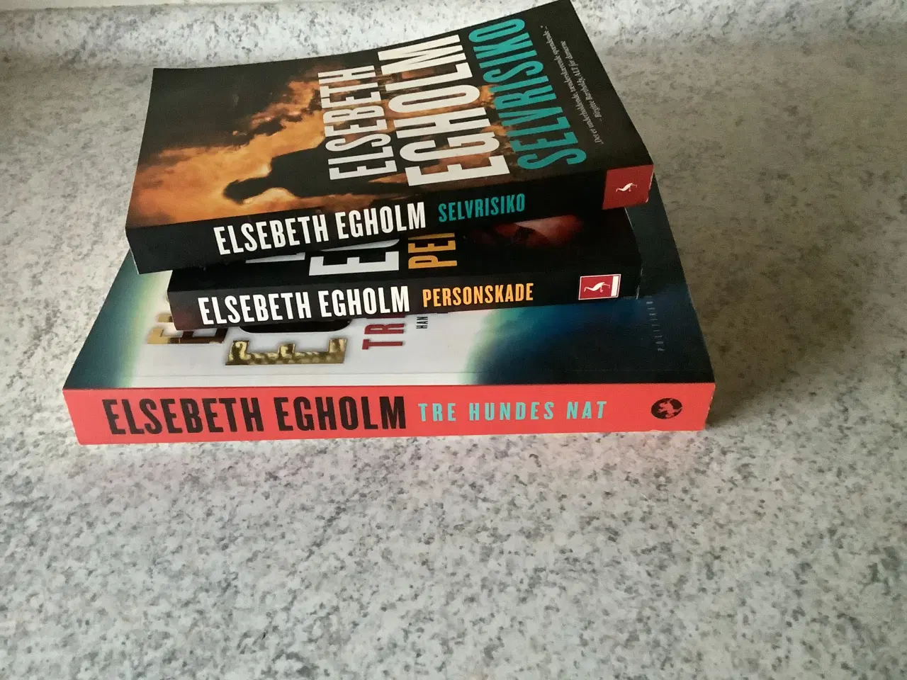 Billede 1 - Elsebeth Egholm 3 krimi. Samlet pris 10