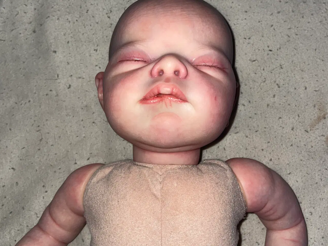 Billede 1 - Til salg reborn dukken
