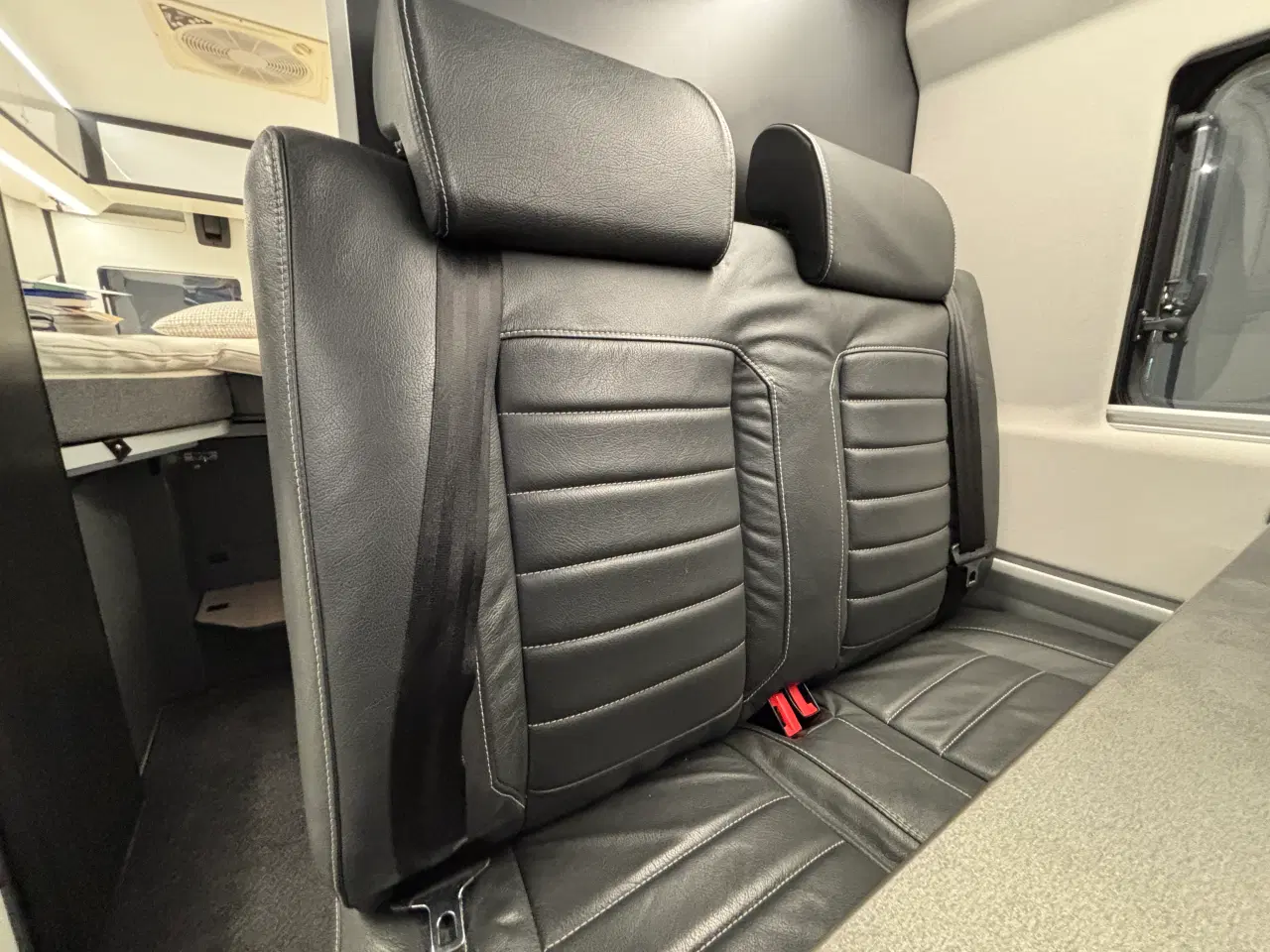 Billede 13 - Autocamper til salg - Adria 640 SLB Twin Supreme