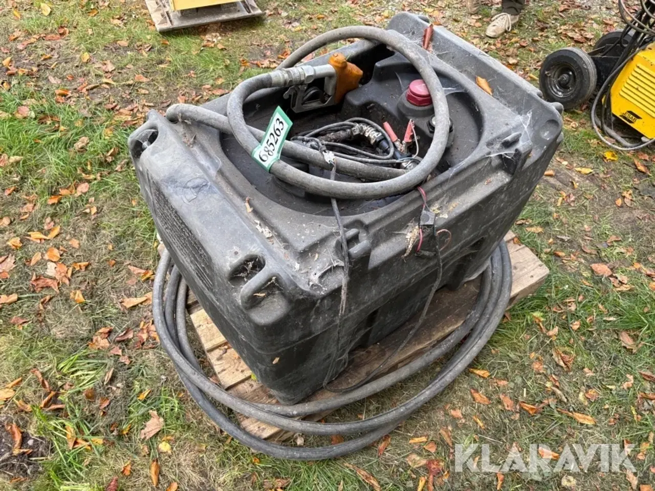 Billede 3 - Dieseltank med pistol & pumpe