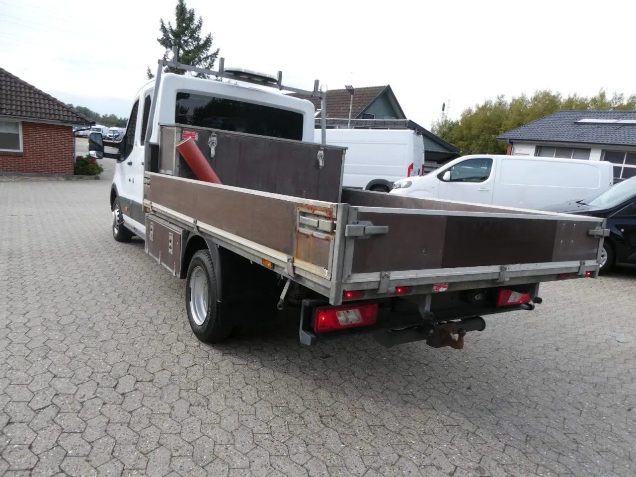 Billede 12 - Ford Transit 470 L4 Chassis 2,0 TDCi 170 Mandskabsvogn m/lad RWD