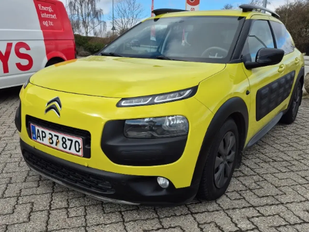 Billede 2 - Velholdt og økonomisk bil – kun 44.900 kr.