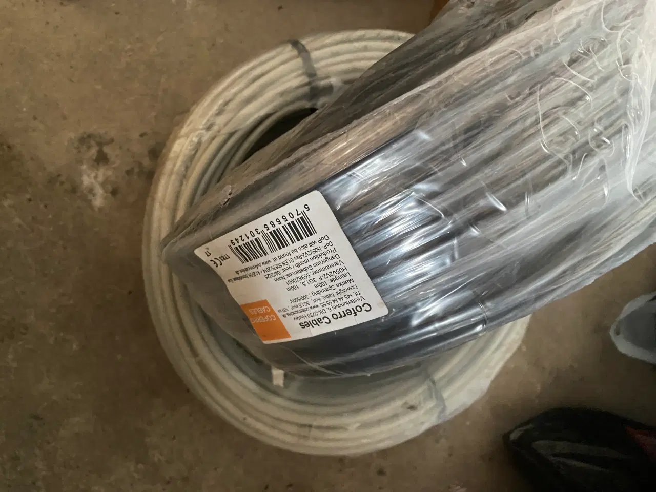 Billede 2 - 2 ruller Spot / downlight kabel fra coferro