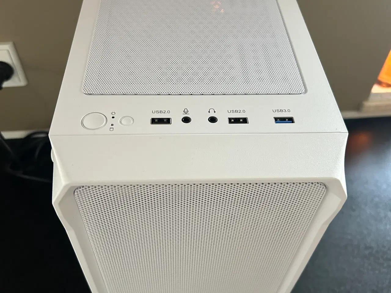 Billede 15 - 💻 Stilet RGB Gaming-PC – perfekt til eSport og kl