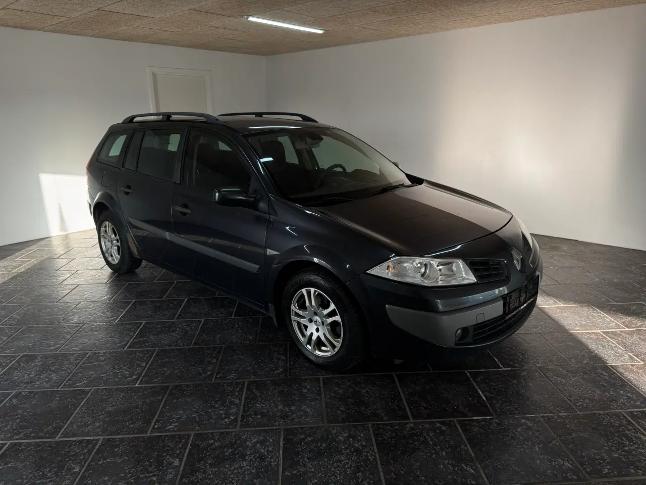 Billede 1 - Rigtig fin renault megane