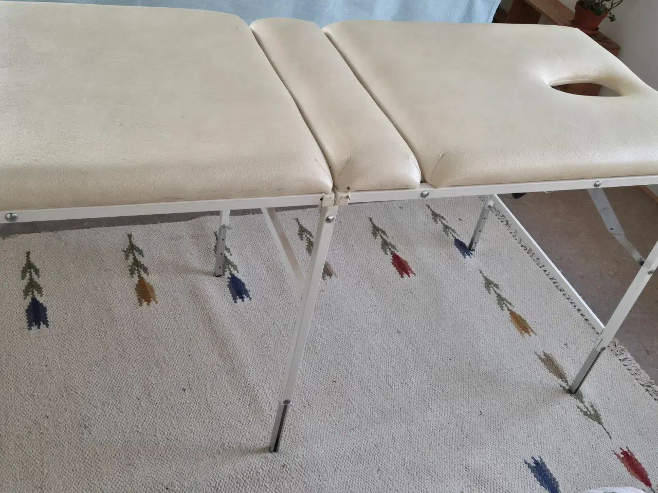 Billede 2 - Massagebriks - transportabel og i god stand.