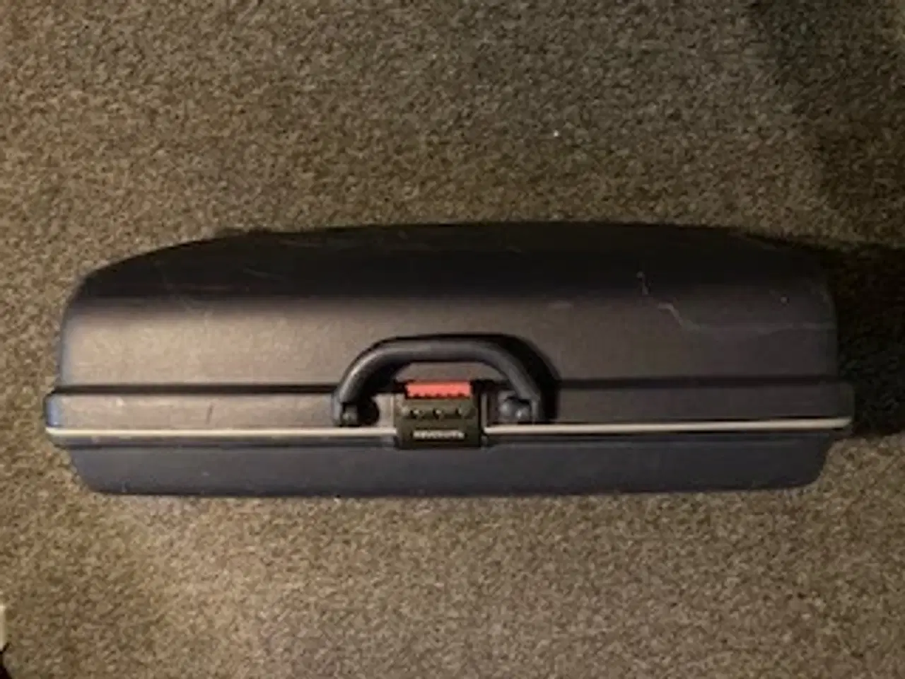 Billede 2 - Samsonite og Carlton Rejsekufferter sælges