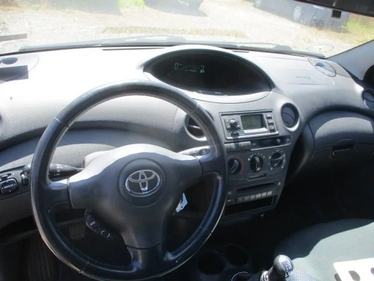 Billede 10 - Toyota Yaris 1,0 Luna