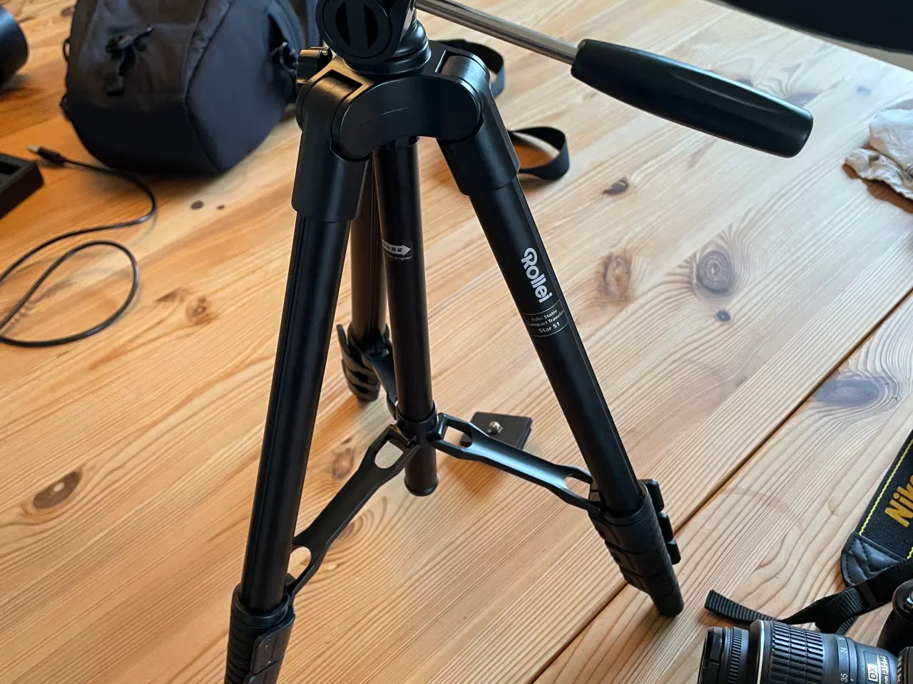 Billede 5 - Nikon D5300 med tilbehørspakke, alt i top stand.