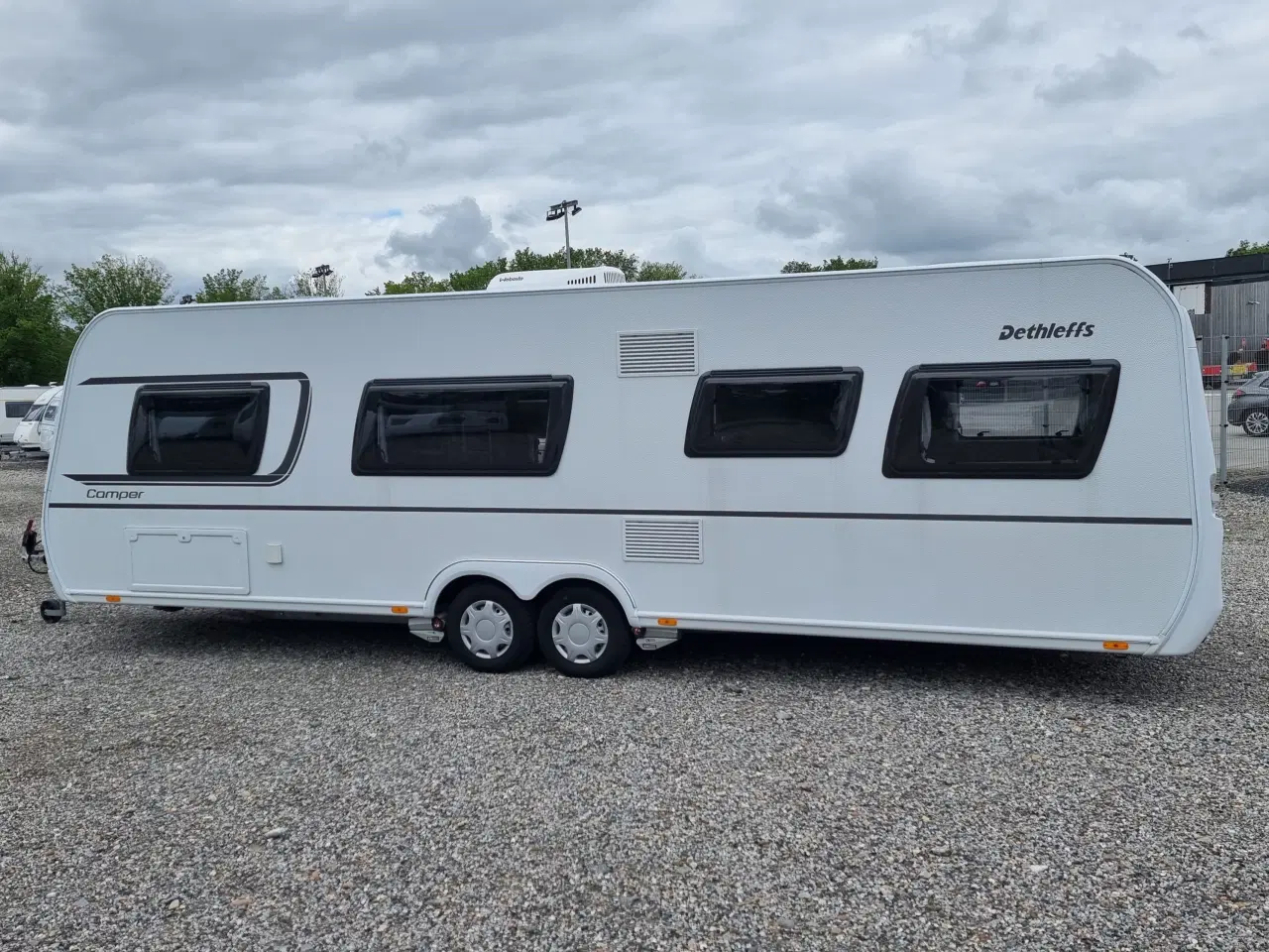 Billede 1 - Dethleffs Camper 730 FKR