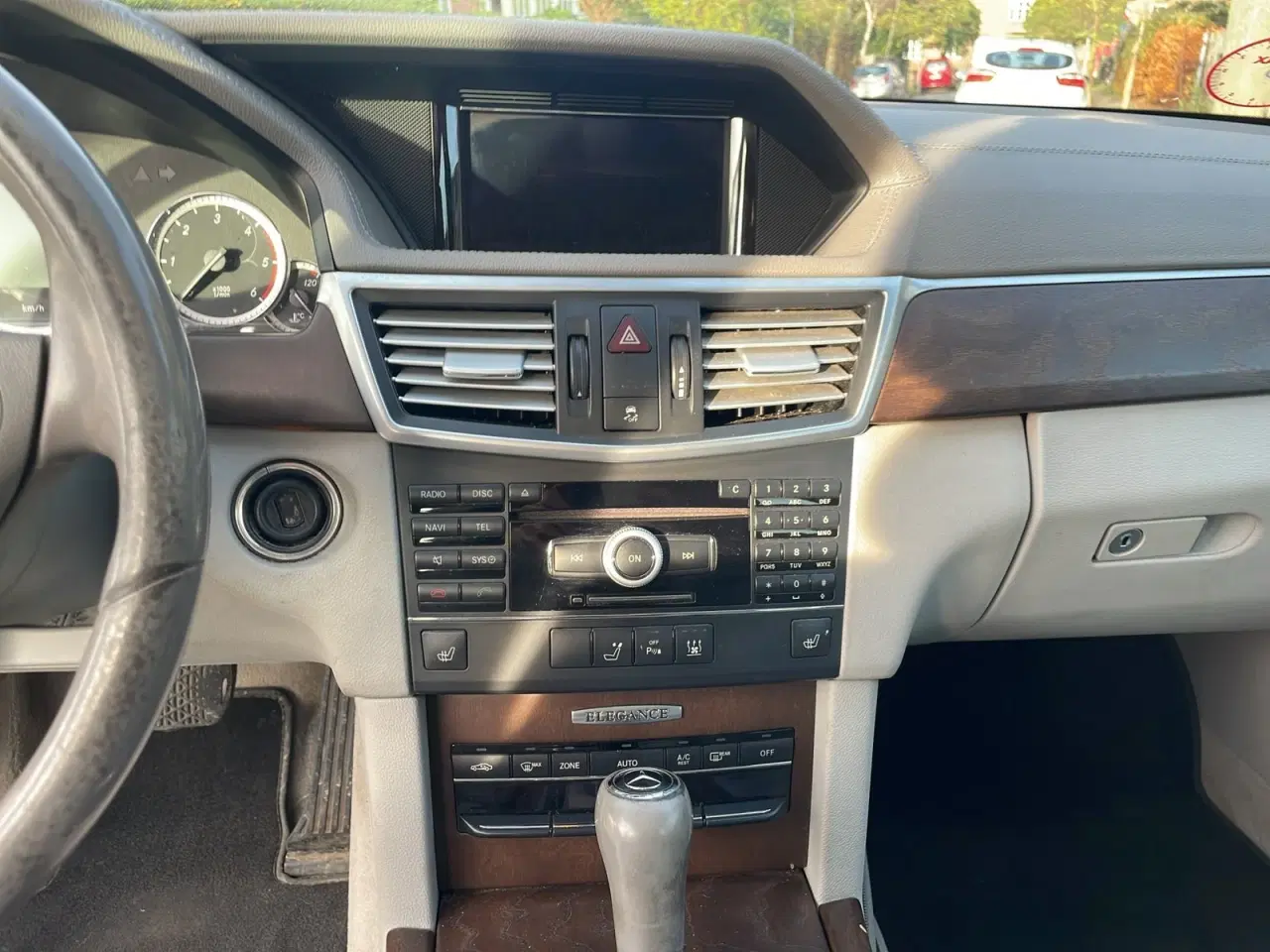 Billede 11 - Mercedes E250 2,2 CDi Elegance stc. aut. BE