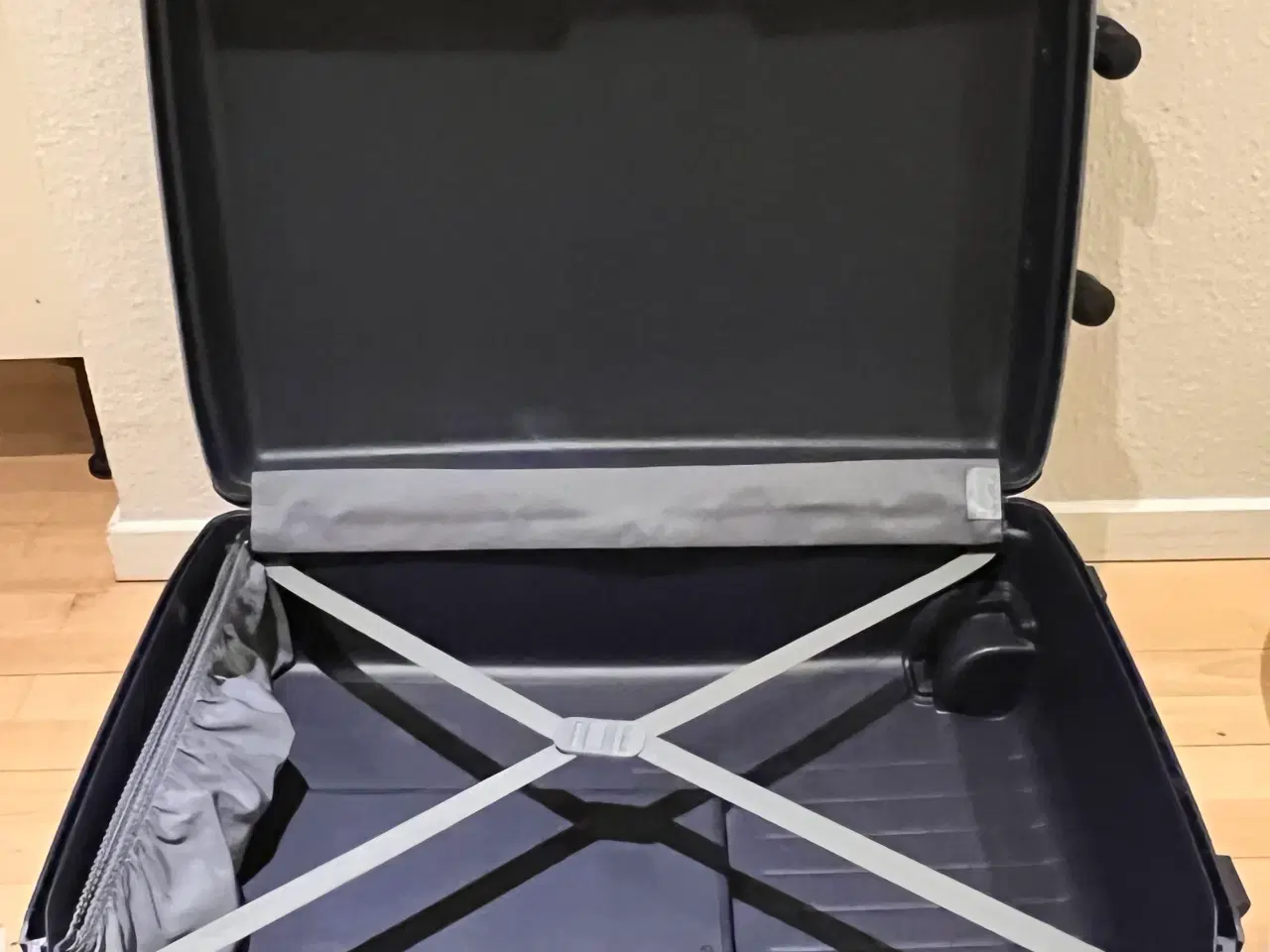 Billede 4 - Rejse kuffert