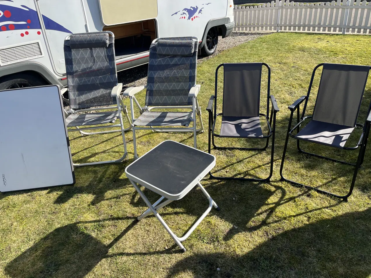 Billede 1 - Campingstole og bord