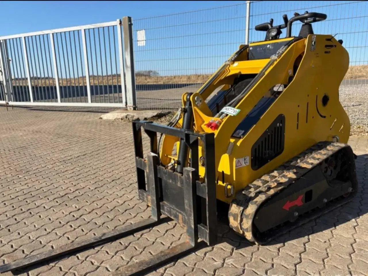 Billede 1 - RIPPA RS-03Minilæsser, frontlæsser. 5 timers drift