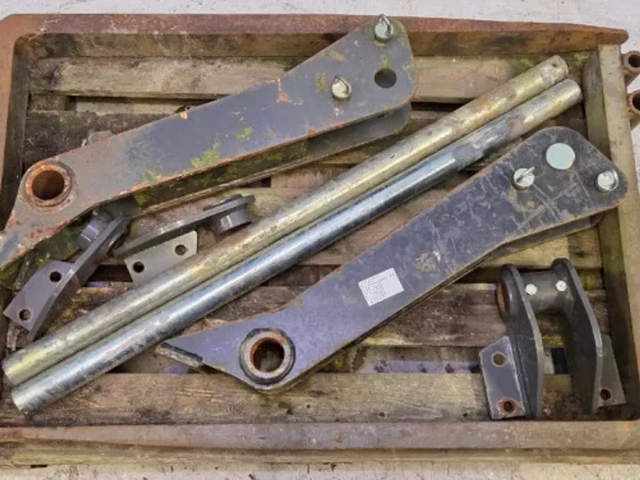 Billede 13 - New Holland B115C Pallegafler Kit 87310367