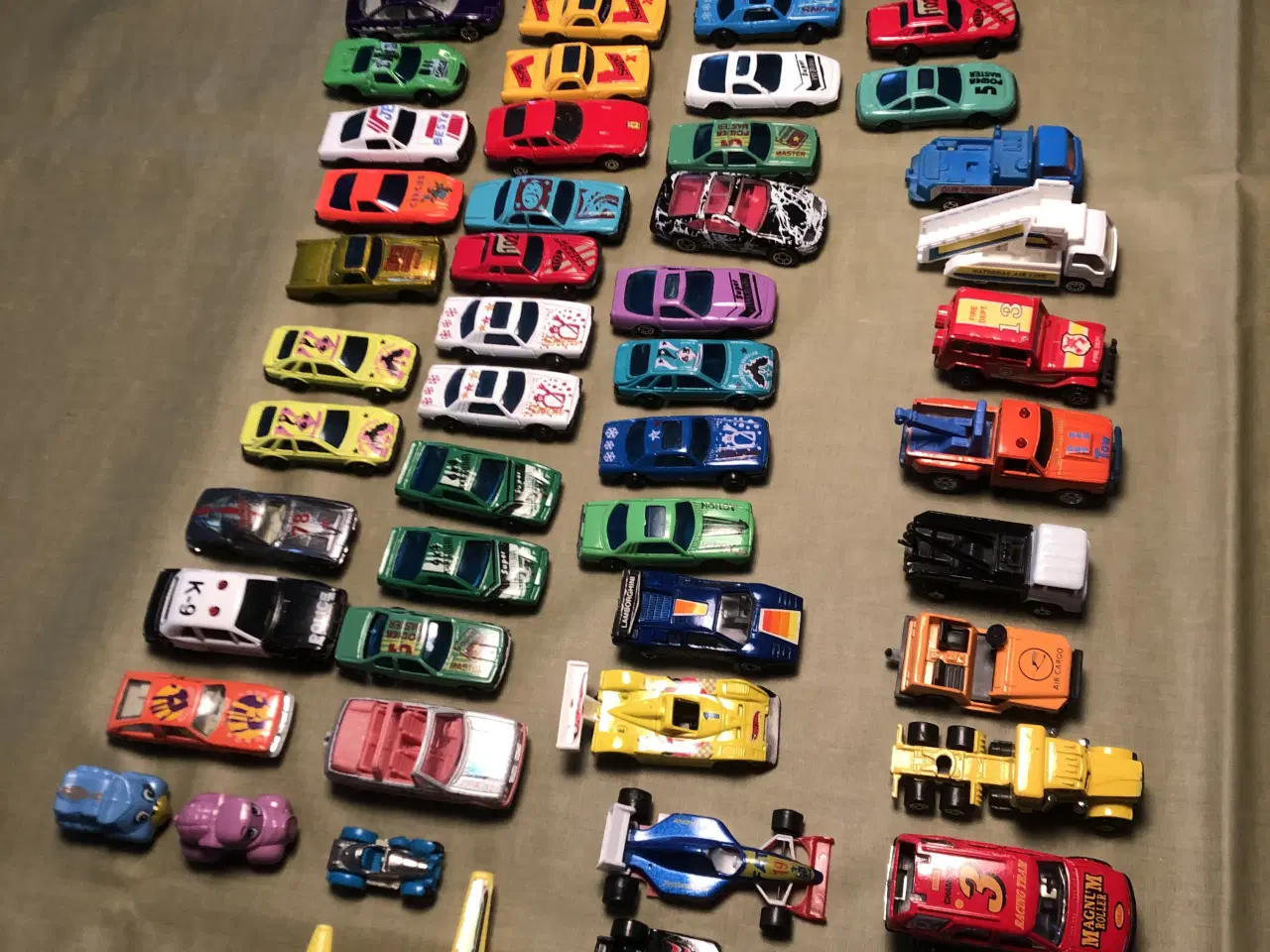 Billede 1 - 55 små biler
