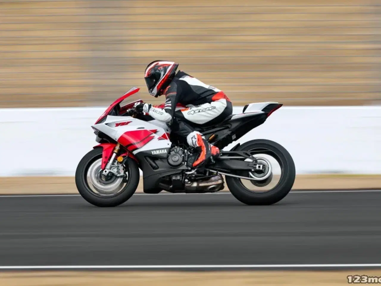 Billede 9 - Yamaha YZF R9 70th Anniversary