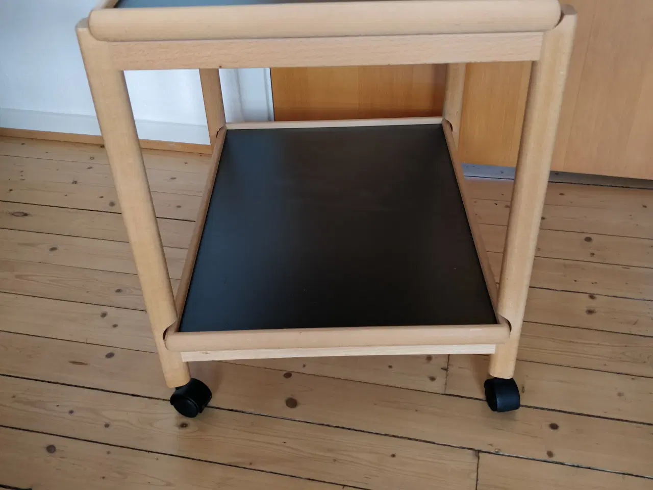 Billede 4 - Bakkebord