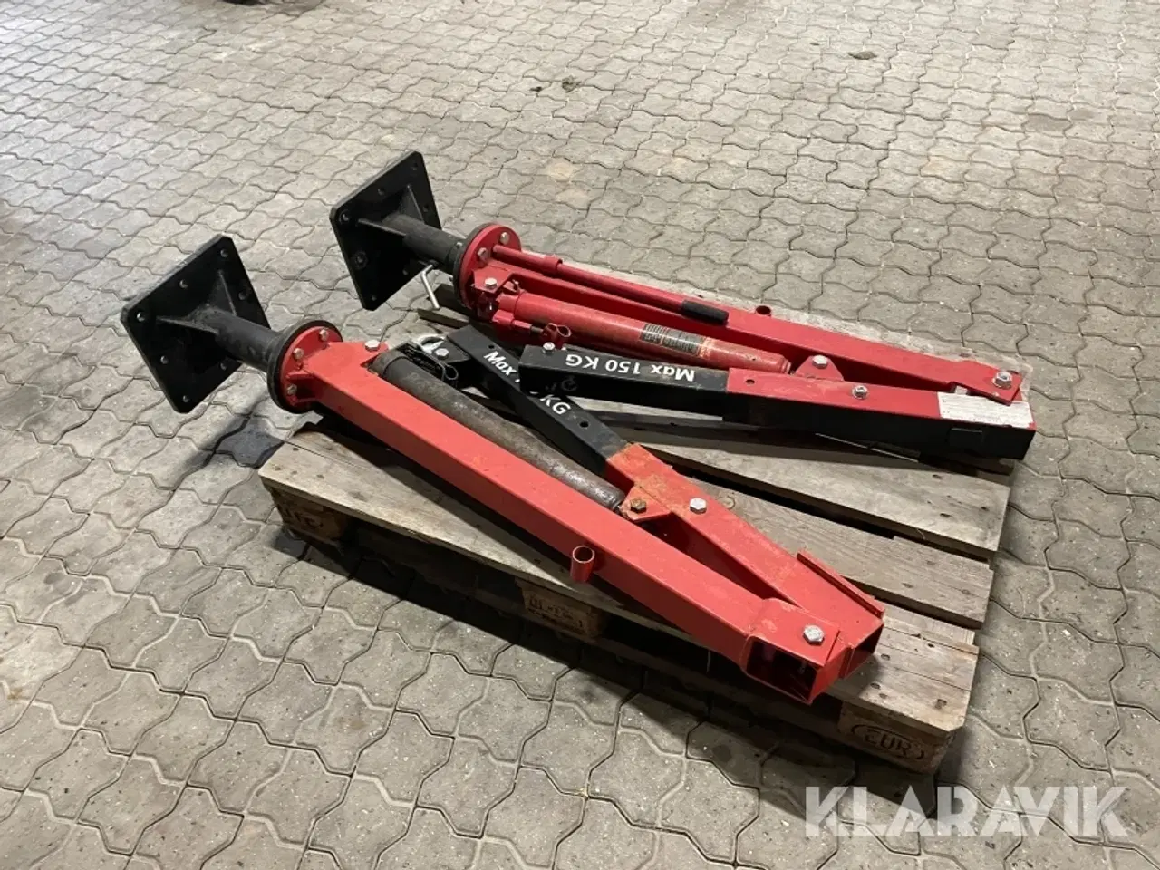 Billede 5 - Værktedskraner 2 styk