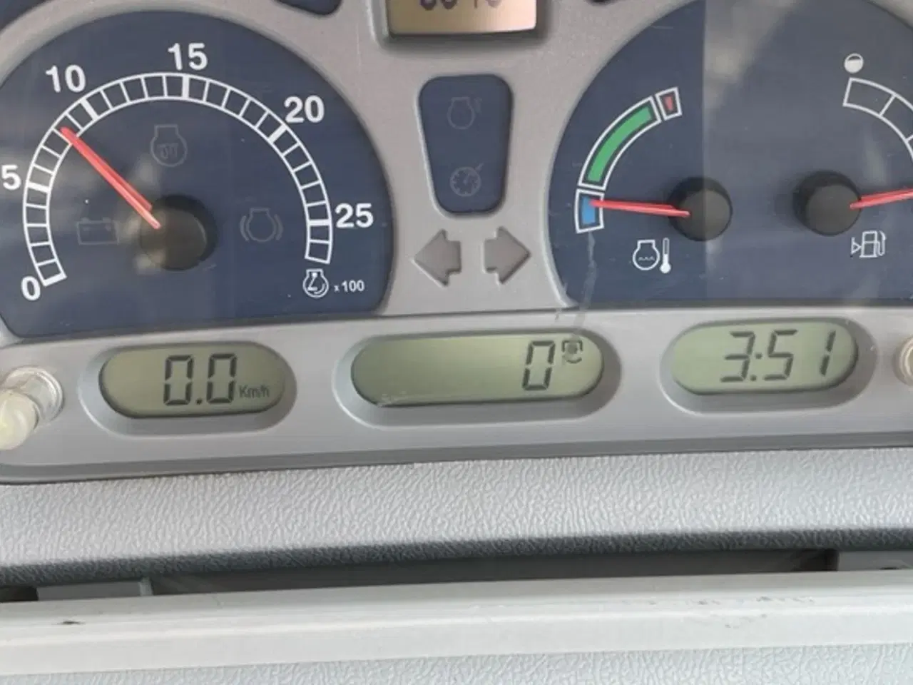 Billede 5 - New Holland T6050 FRONTLIFT