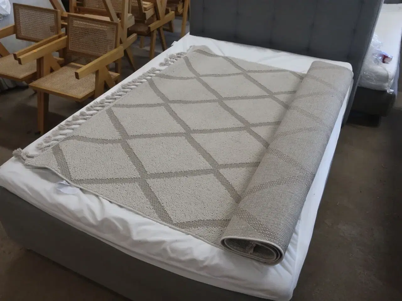 Billede 1 - Tæppe RYPESTARR RUG 160 x 230 cm