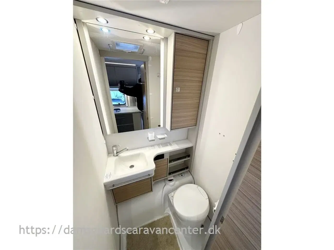 Billede 11 - 2020 - Dethleffs Generation 515 LE Enkeltsenge - Combi 4 - Mover - Telt - Markise