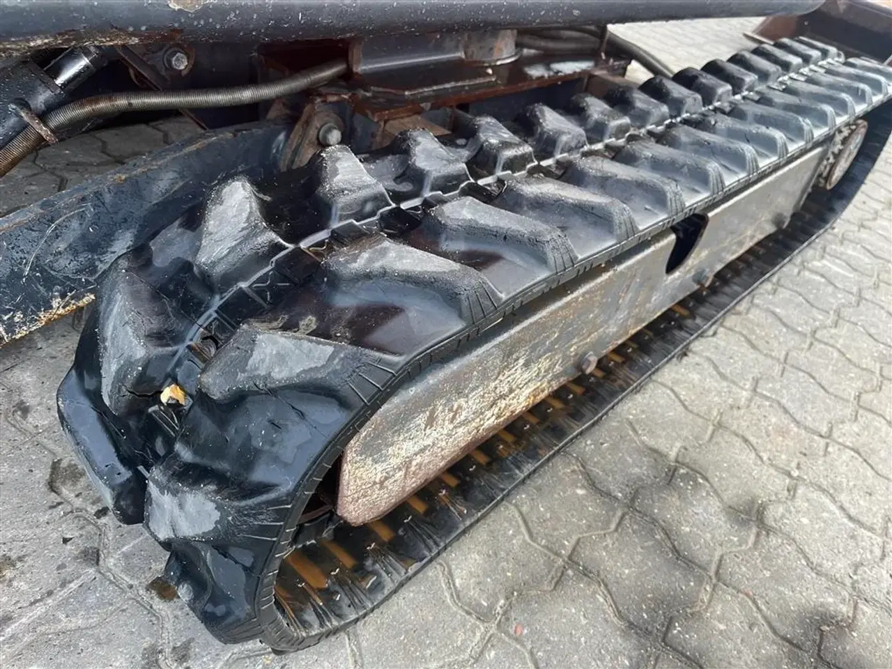 Billede 18 - Hitachi ZX 18-3 Halv automatisk s30 skifte, kipbar planerskovl og 1 graveskovl