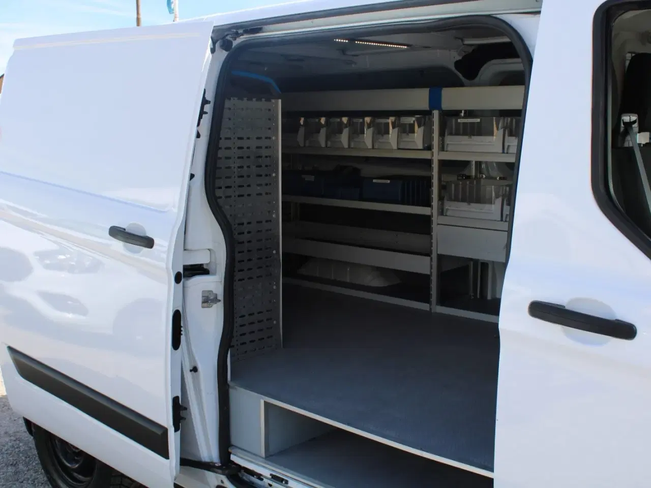 Billede 12 - Ford Transit Custom 320L 2,0 TDCi 130 Trend