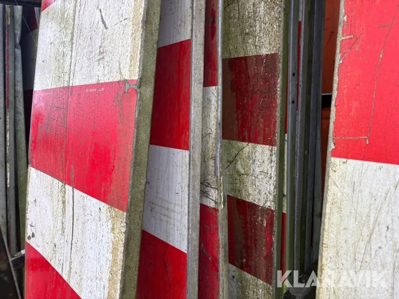 Billede 7 - Stativ med vejskilte cirka 39 skilte