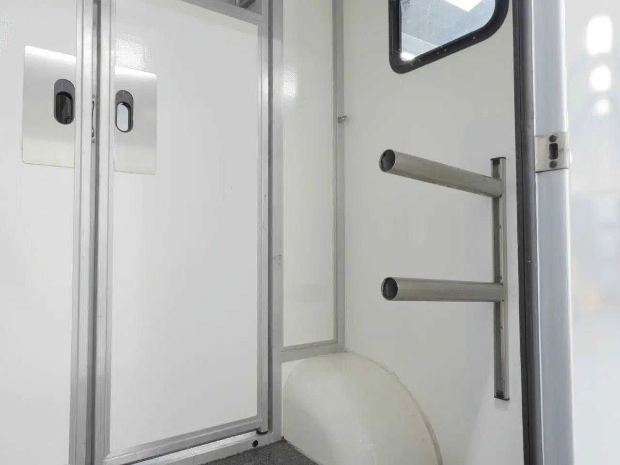 Billede 9 - Renault Master III T35 2,3 dCi 170 L3H3 Hestetransport aut.