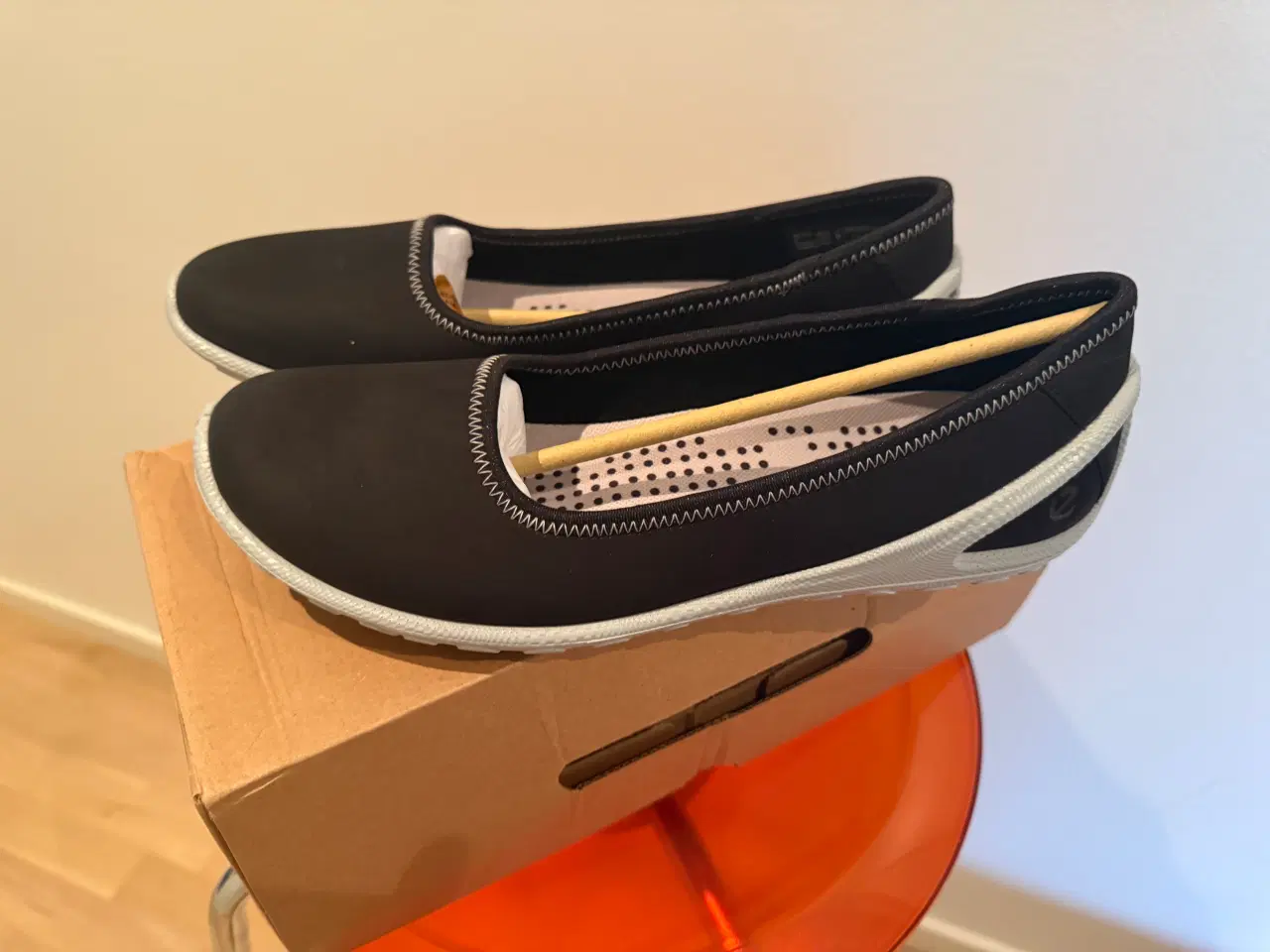Billede 8 - Ecco Biom Lite damesandal/ballerina (nye)