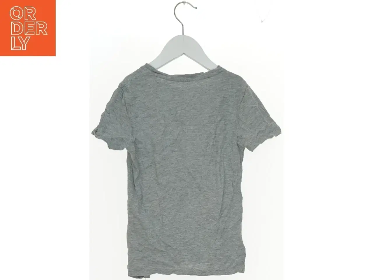 Billede 2 - Kortærmet T-shirt med Snoopy motiv fra H&M (str. 128)