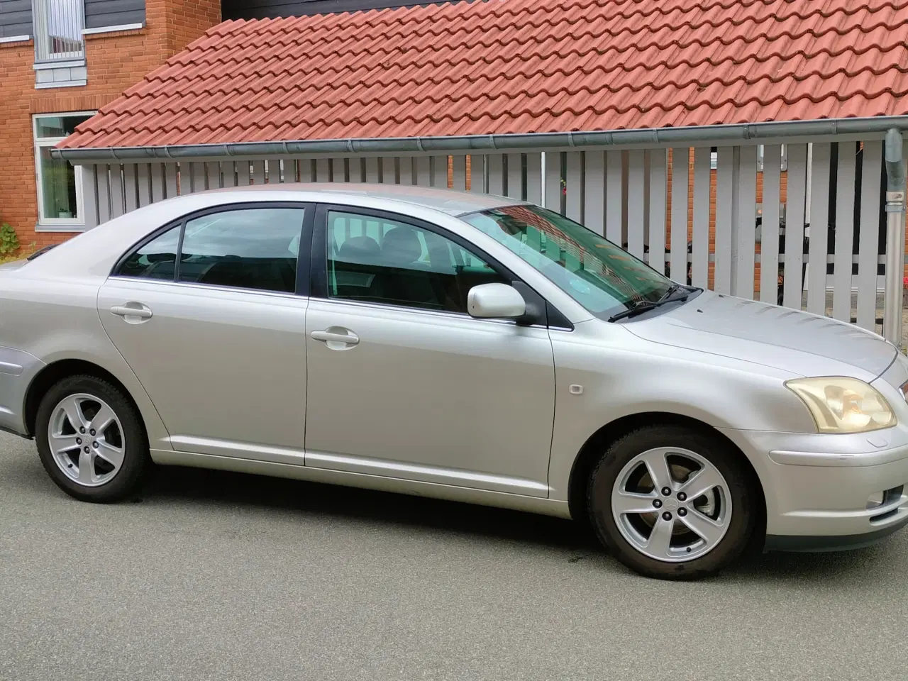 Billede 4 - Toyota Avensis 1.8 VVT-I 