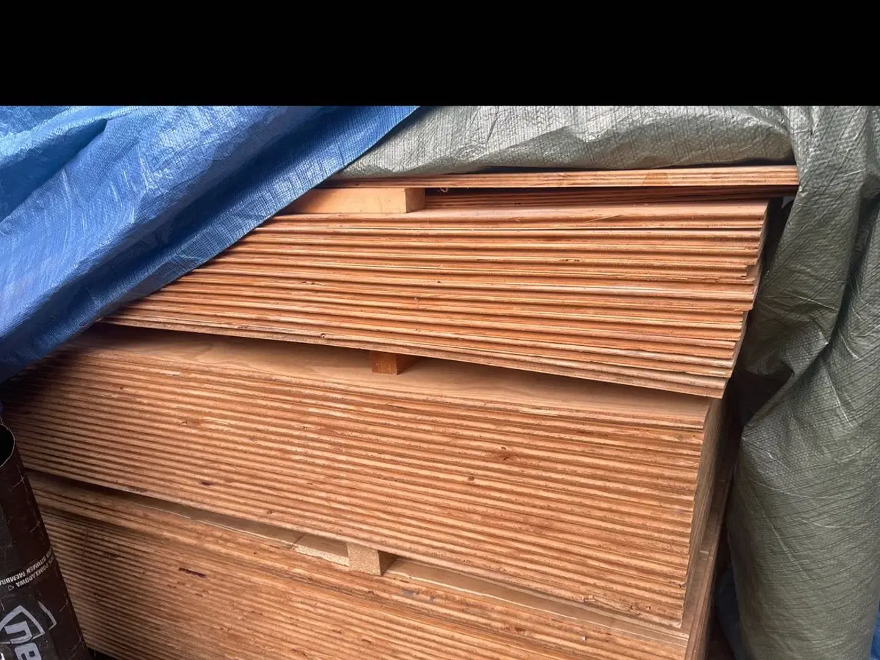 Billede 1 - Vandfast tagkrydsfiner 18 mm