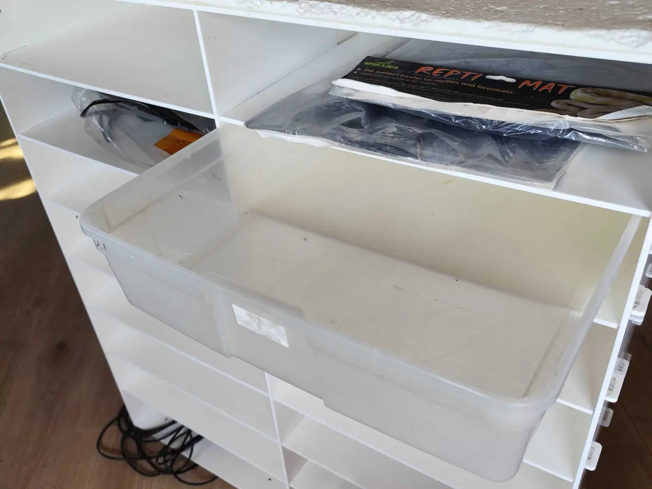 Billede 2 - LP rack med 16 kasser 