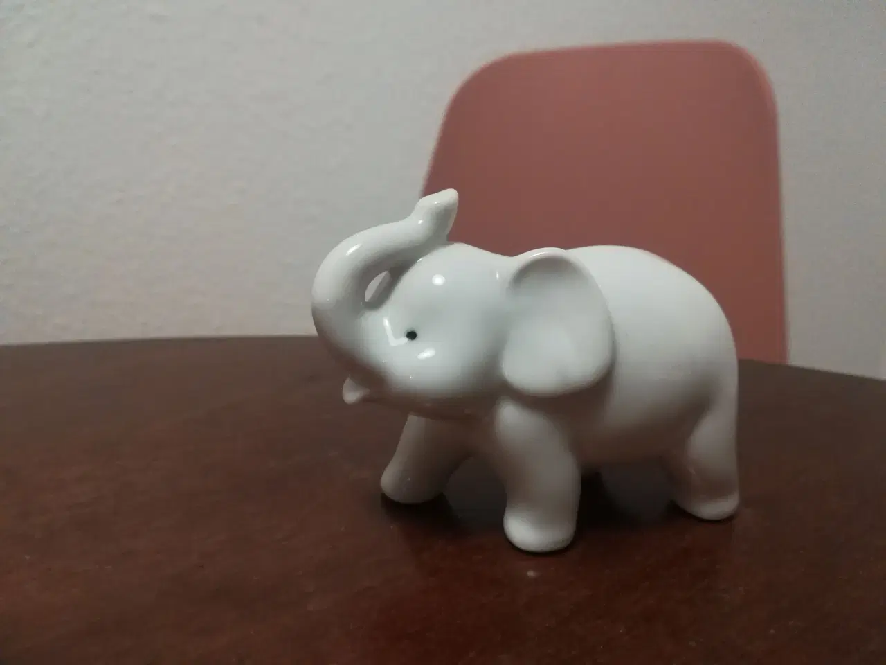 Billede 1 - Lille elefant-figur 