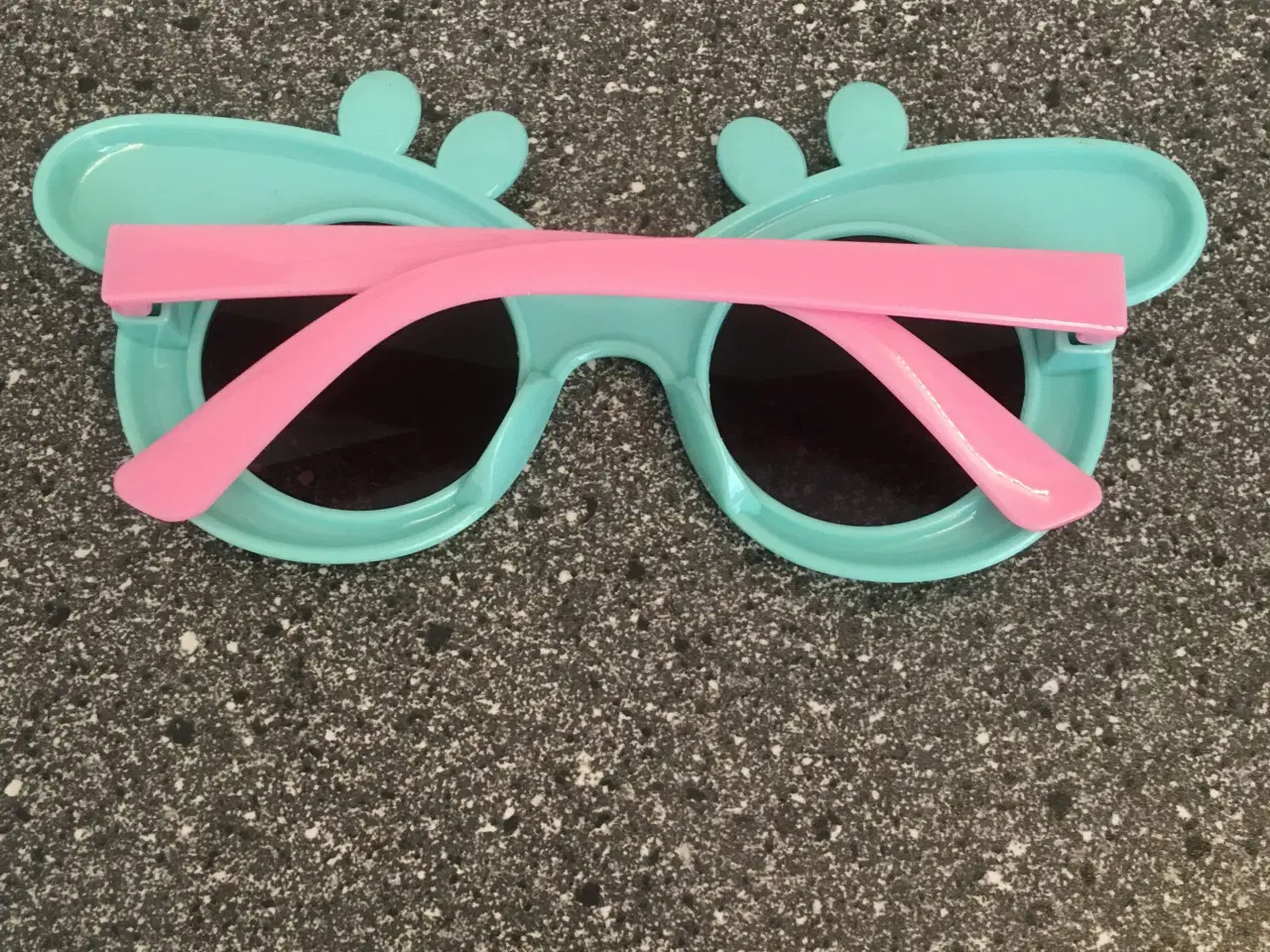 Billede 3 - Helt nye Gurlig Gris solbriller 
