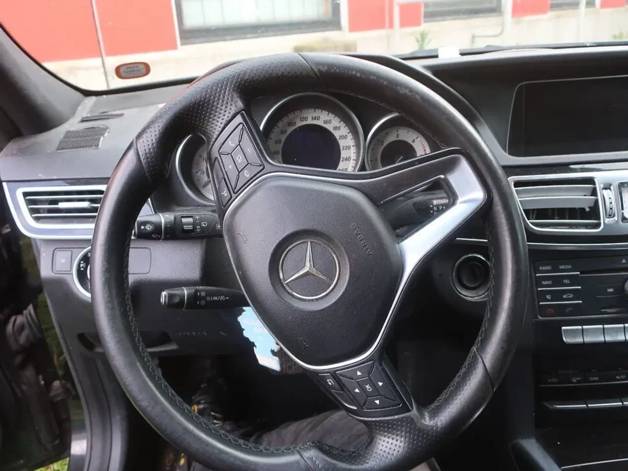 Billede 7 - Personbil MERCEDES E220 Bluetec diesel (momsfri) (uden afgift)