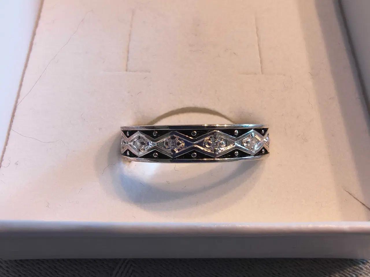 Billede 1 - Flot sølv ring