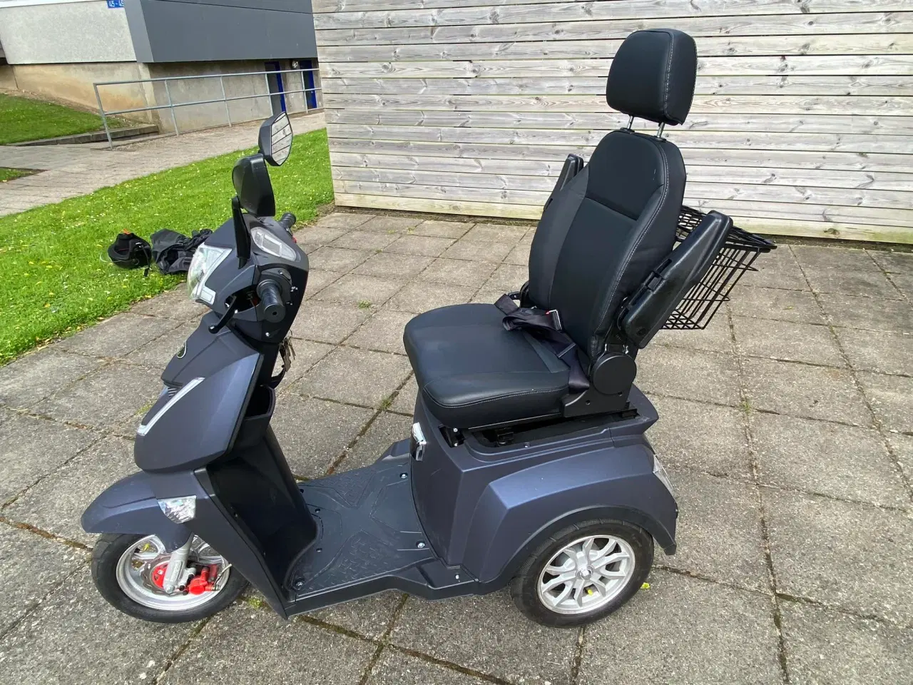 Billede 1 - El-scooter  Lm25 fra Lindebjerg årg.sep.2023 