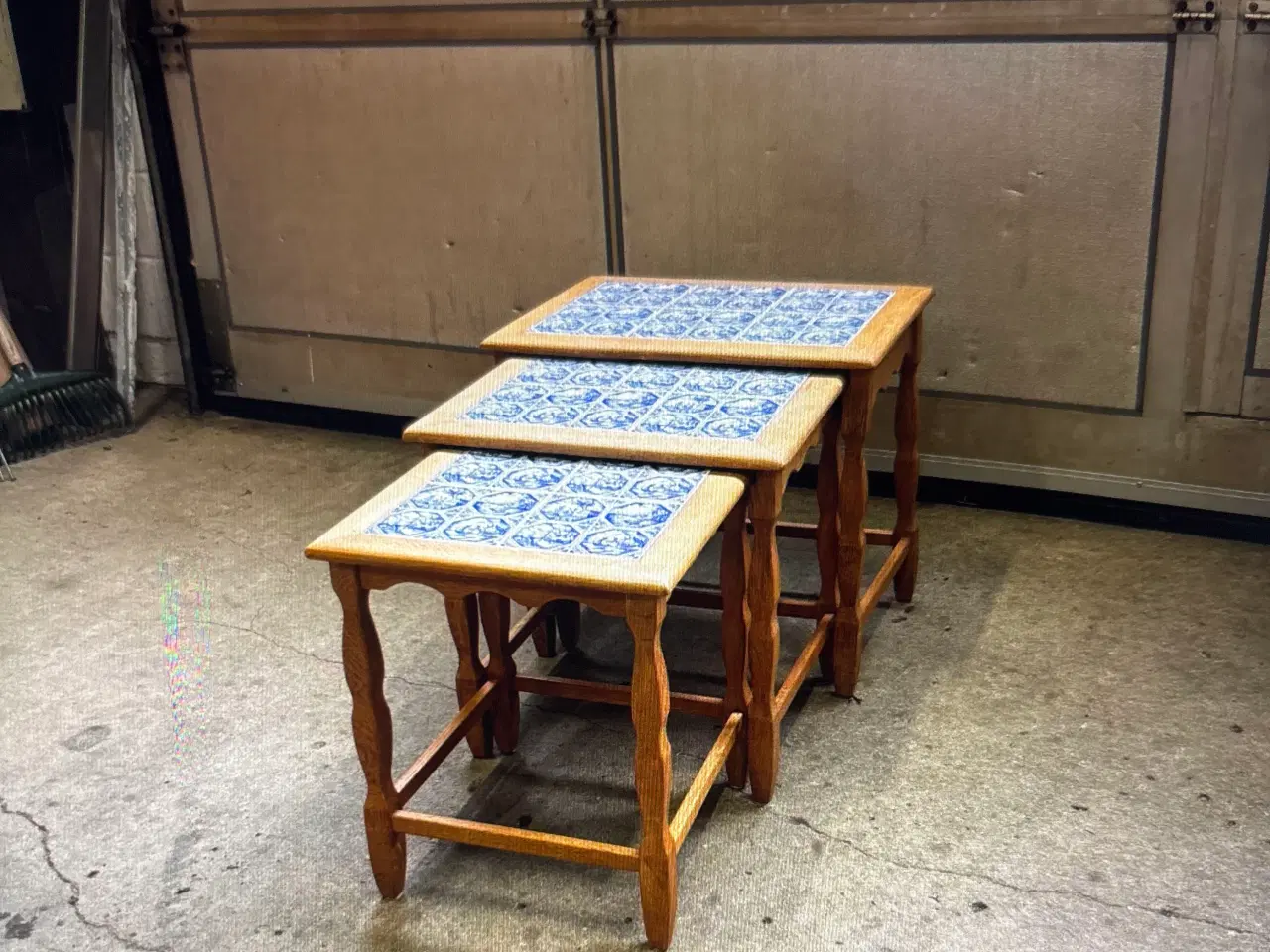 Billede 1 - Indskudsborde i meget flot stand